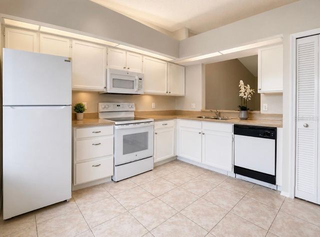 14776 LAGUNA BEACH CIRCLE, Orlando, FL 32824