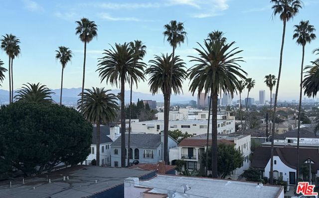 450 S Maple Drive 403, Beverly Hills, CA 90212