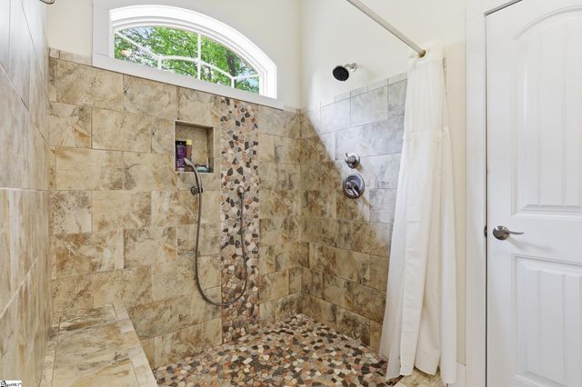 123 Summit Pine, Sunset, SC 29685