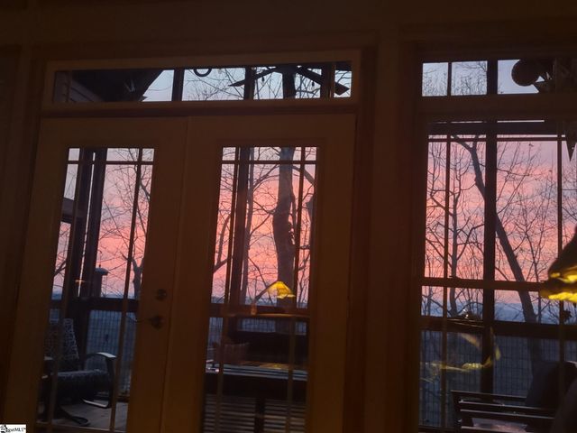123 Summit Pine, Sunset, SC 29685