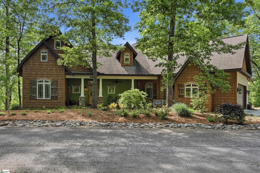 123 Summit Pine, Sunset, SC 29685