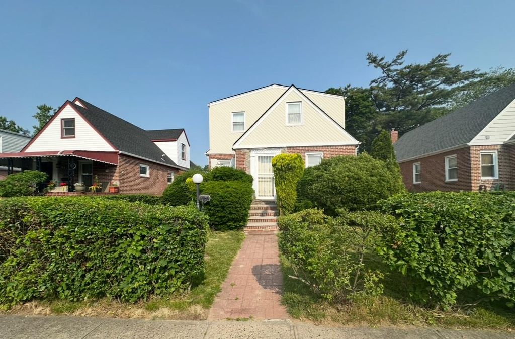 130-16 233rd Street, Rosedale, NY 11422