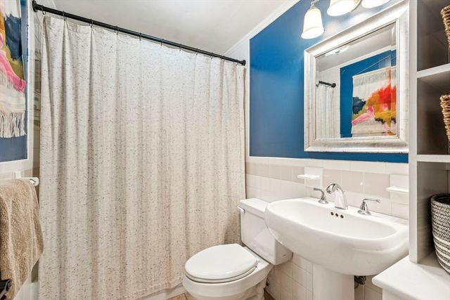 9 Mill St, Pembroke, MA 02359