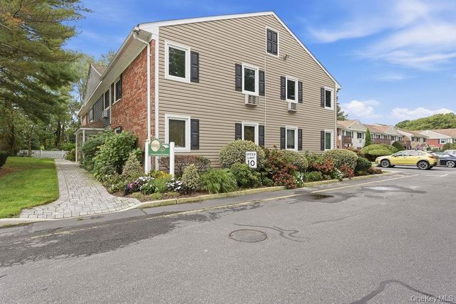 40 W 4th Street 214, Patchogue, NY 11772