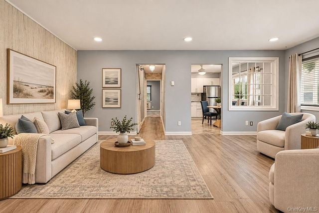 40 W 4th Street 214, Patchogue, NY 11772