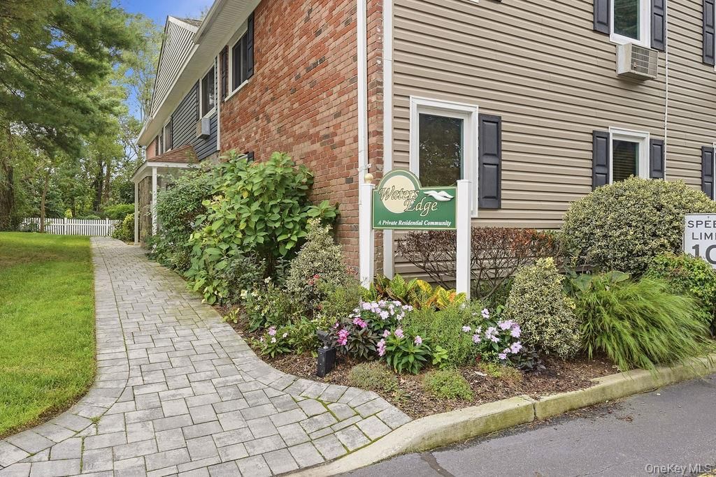 40 W 4th Street 214, Patchogue, NY 11772 — photo 5