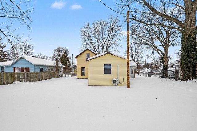 412 Oak Street, Dowagiac, MI 49047