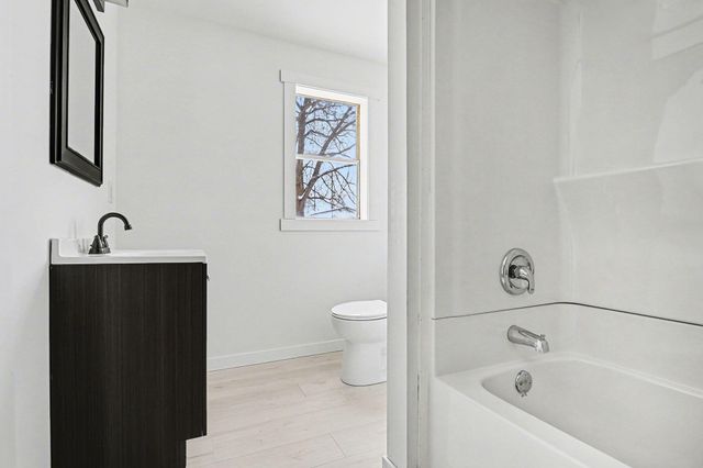 412 Oak Street, Dowagiac, MI 49047