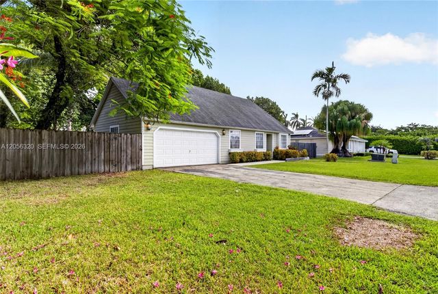 14843 SW 152nd Ter, Miami, FL 33187