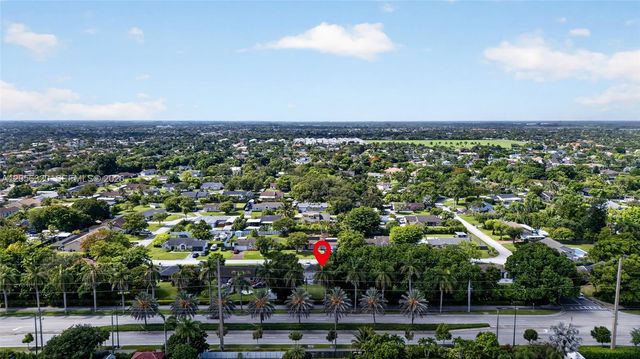 14843 SW 152nd Ter, Miami, FL 33187