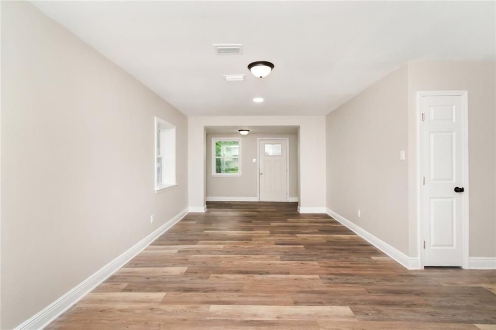 2213 Largo Avenue, Mobile, AL 36609 — photo 2