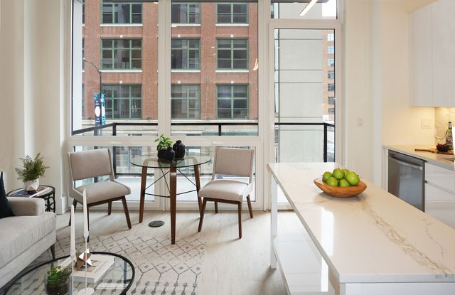 812 W Adams Street 514, Chicago, IL 60607