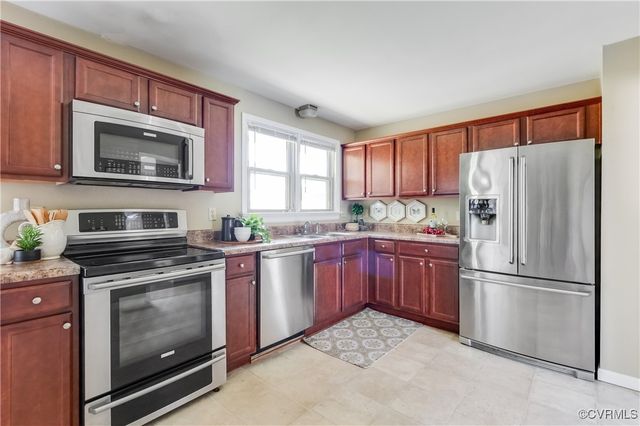 6108 Keaneland Dr, Richmond, VA 23225