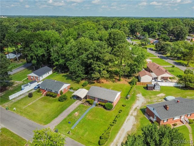 6108 Keaneland Dr, Richmond, VA 23225