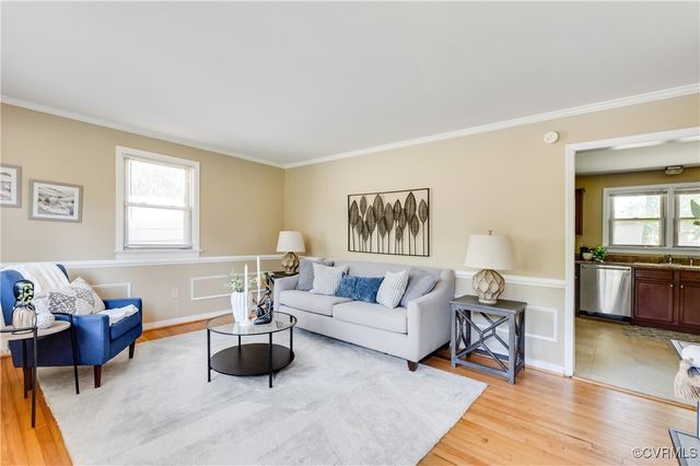 6108 Keaneland Dr, Richmond, VA 23225