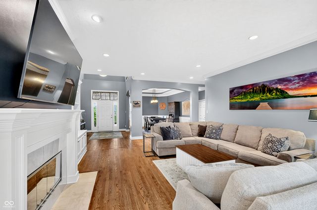 16402 Valhalla Drive, Noblesville, IN 46060