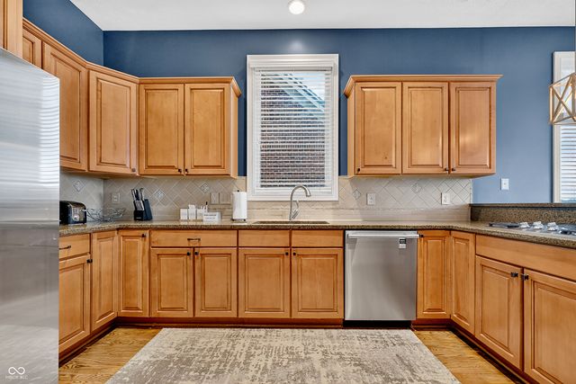 16402 Valhalla Drive, Noblesville, IN 46060