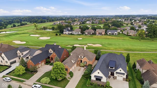 16402 Valhalla Drive, Noblesville, IN 46060