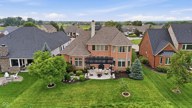 16402 Valhalla Drive, Noblesville, IN 46060