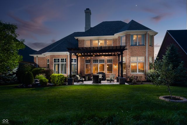 16402 Valhalla Drive, Noblesville, IN 46060