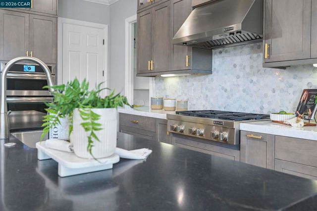 6132 6132 Alpine Blue Dr, San Ramon, CA 94582