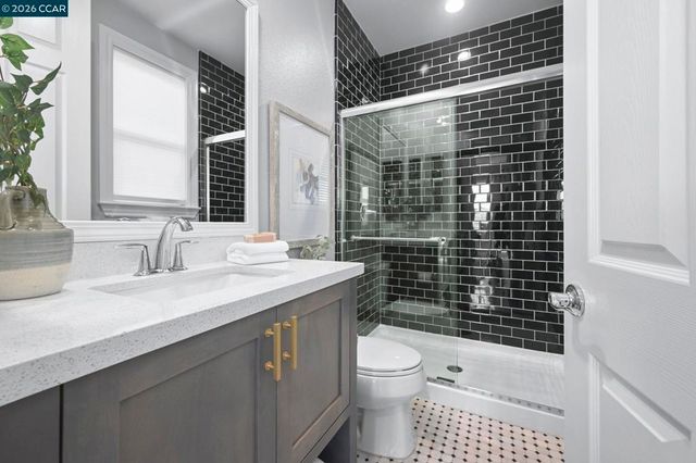 6132 6132 Alpine Blue Dr, San Ramon, CA 94582