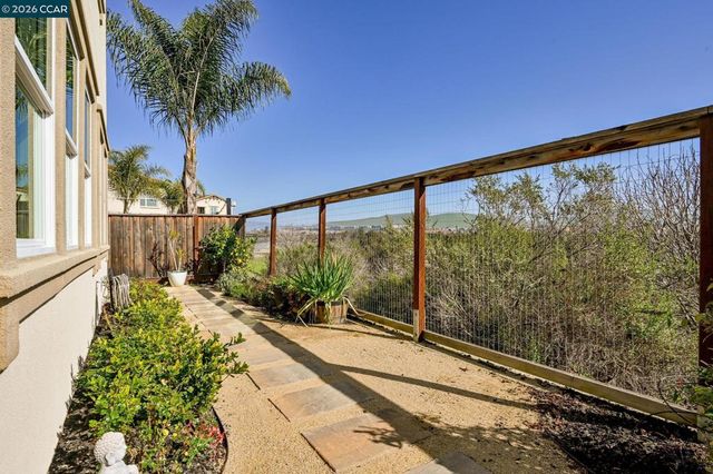 6132 6132 Alpine Blue Dr, San Ramon, CA 94582