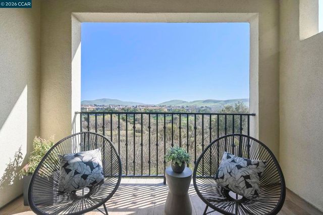 6132 6132 Alpine Blue Dr, San Ramon, CA 94582