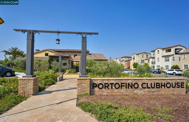 6132 6132 Alpine Blue Dr, San Ramon, CA 94582