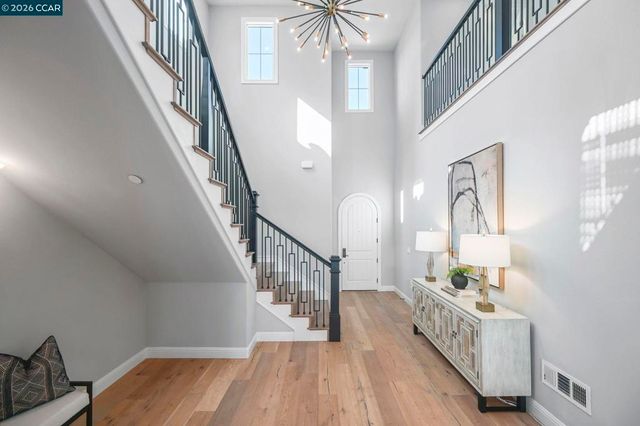 6132 6132 Alpine Blue Dr, San Ramon, CA 94582