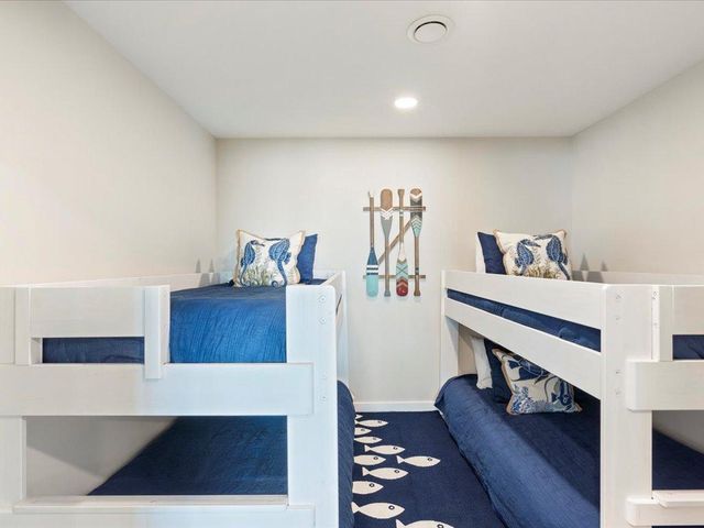 1725 White Cloud Drive N, Isle, MN 56342