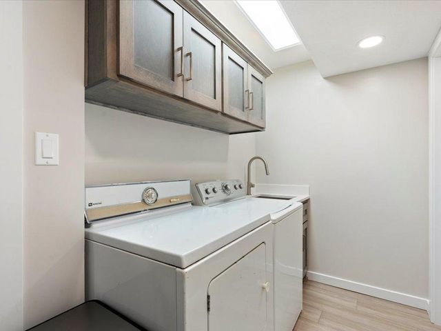 1725 White Cloud Drive N, Isle, MN 56342