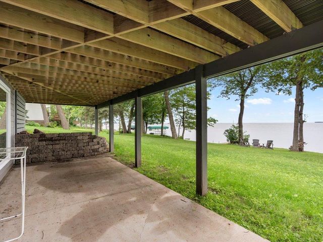1725 White Cloud Drive N, Isle, MN 56342