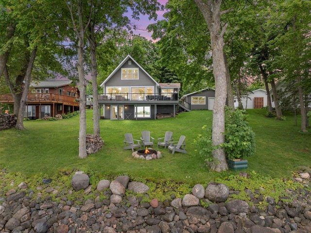 1725 White Cloud Drive N, Isle, MN 56342