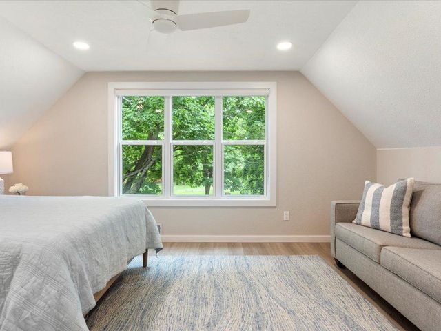 1725 White Cloud Drive N, Isle, MN 56342