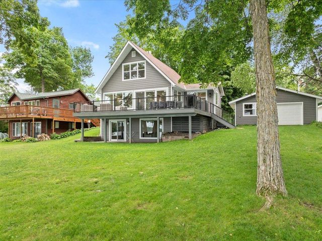 1725 White Cloud Drive N, Isle, MN 56342