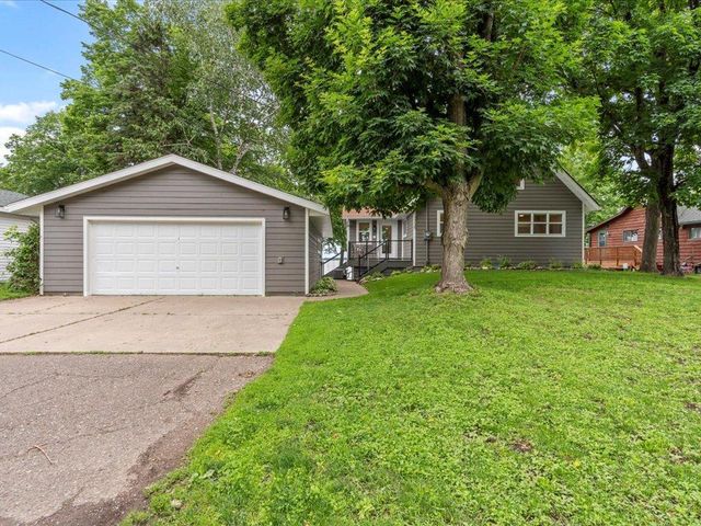 1725 White Cloud Drive N, Isle, MN 56342