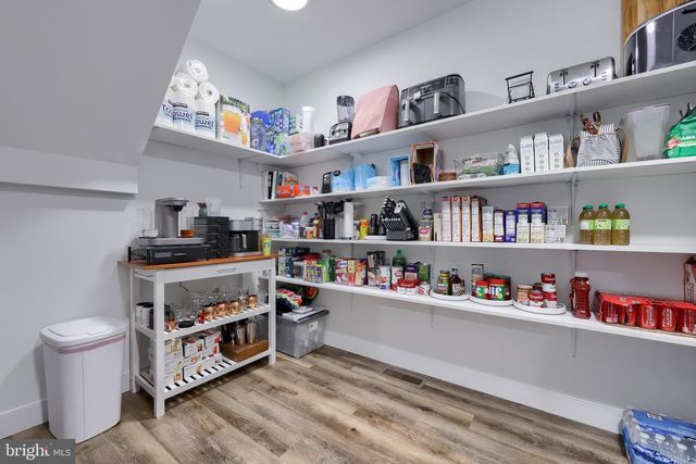 2312 RALEIGH DR, Lancaster, PA 17601