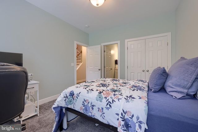 2312 RALEIGH DR, Lancaster, PA 17601