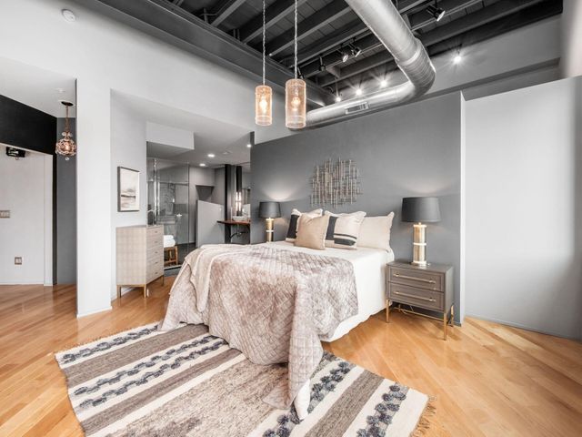 17 W 3rd Avenue, 212, Columbus, OH 43201