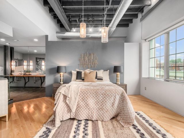 17 W 3rd Avenue, 212, Columbus, OH 43201