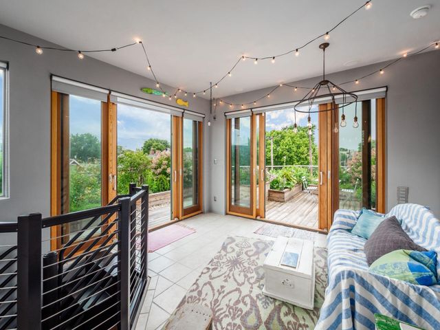 17 W 3rd Avenue, 212, Columbus, OH 43201