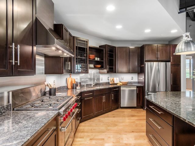 17 W 3rd Avenue, 212, Columbus, OH 43201