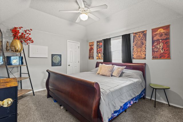 6711 Landover Hills Lane, Arlington, TX 76017