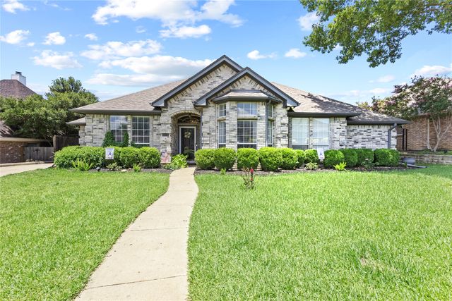 6711 Landover Hills Lane, Arlington, TX 76017