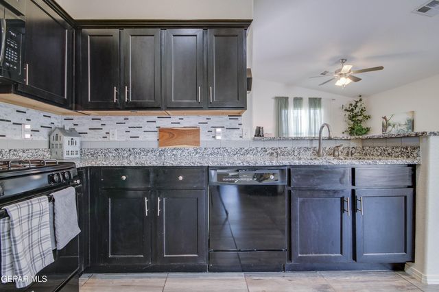 13803 RIO CONCHOS Road, Clint, TX 79836