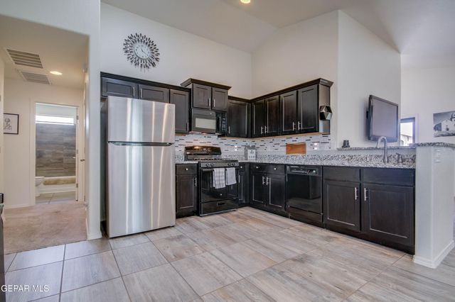 13803 RIO CONCHOS Road, Clint, TX 79836