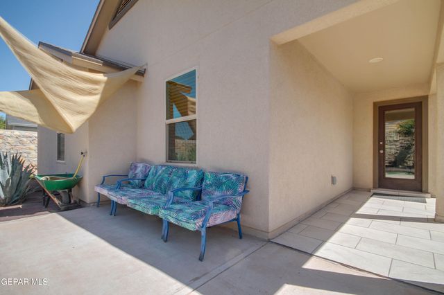 13803 RIO CONCHOS Road, Clint, TX 79836