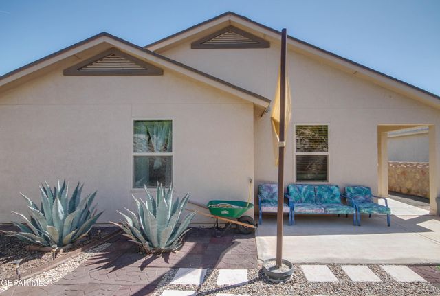 13803 RIO CONCHOS Road, Clint, TX 79836