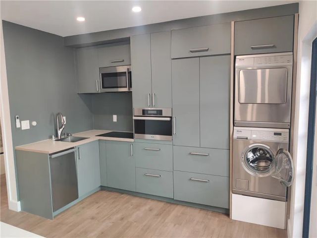 2618 S Bentley Avenue, Los Angeles, CA 90064